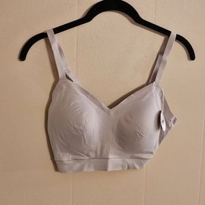 Floatley Butter Soft Medium (32C, 32D, 34B, 34C, 34D, 36A, 36B, 36C) Bralette